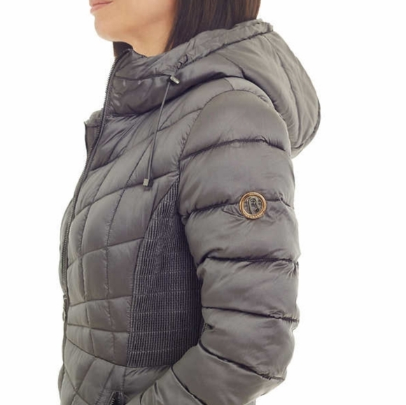 2X HOST PICK!!! Bernardo Ladies' Quilted Jacket - Picture 4 of 7
